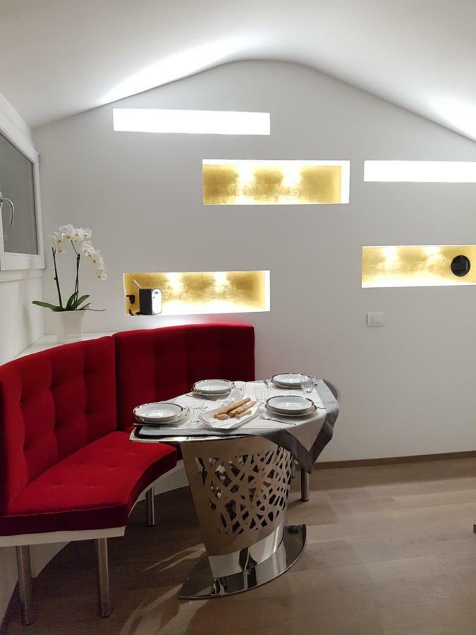 Tetti Rossi Lägenhet Bologna Exteriör bild